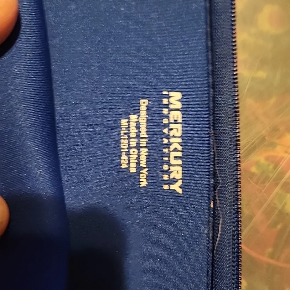 Merkury Innovation Laptop IPad Tablet Or Notebook Sleeve